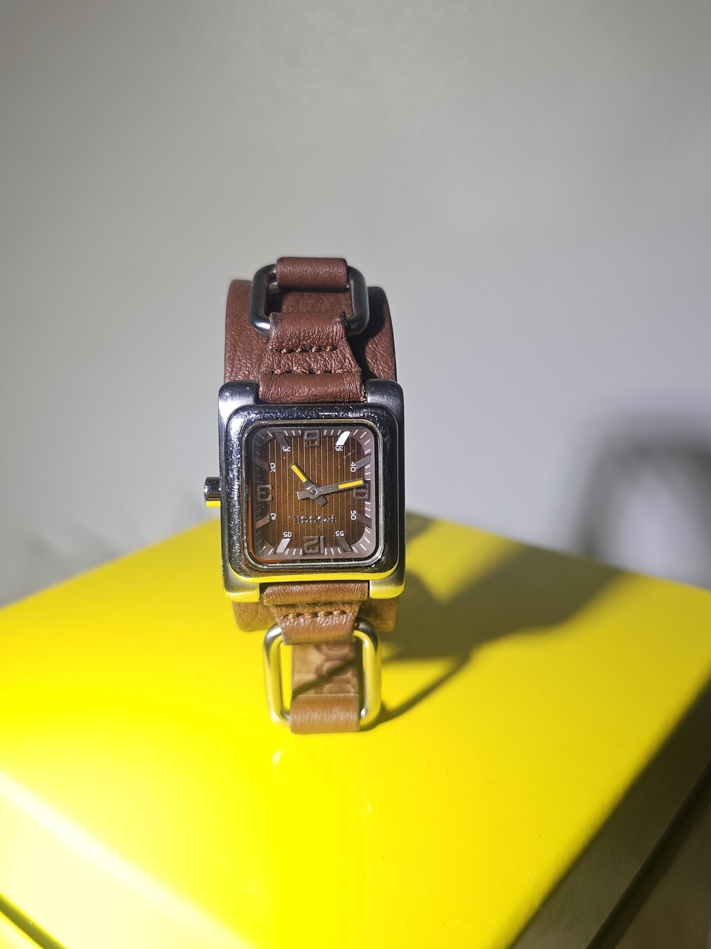 Fossil Brown Leather Bracelet Watch Strap with Patterned Accents